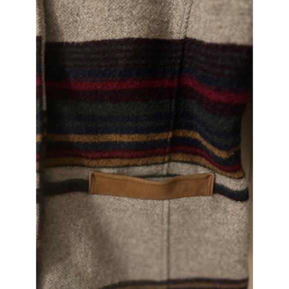 Vintage Woolrich Southwestern Striped Wool Blanket USA Made Coat M - Picture 8 of 10